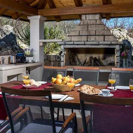 Villa Pizzelli Orasac