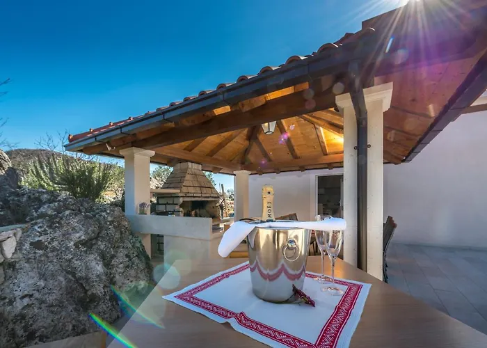 别墅 Pizzelli 奥拉萨奇