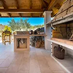 Pizzelli Villa *
