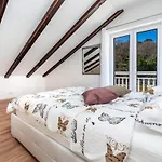 Pizzelli Villa