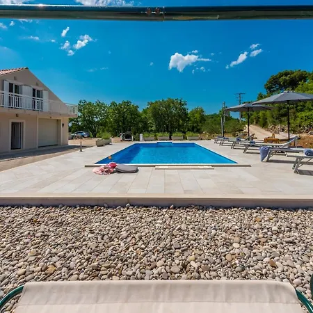 וילה Pizzelli אורסאץ